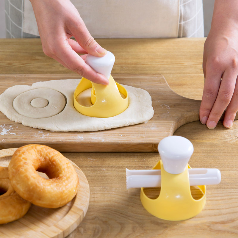 Donuts Plastic Mold Maker Cutter