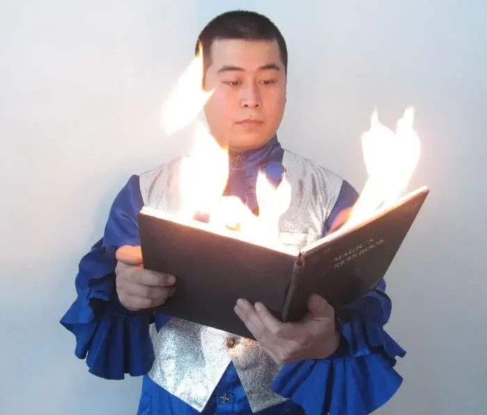 Dove From Firing Book Fire Magic Stage Magic Trick Magia Magie Magicians Prop Accessory Illusion Gimmick