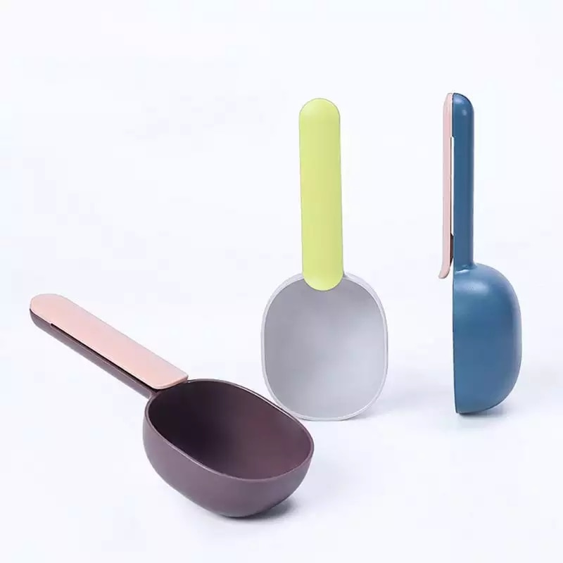 Dual Purpose Cat Food Scoop Clip Dual Purpose Cat Food Scoop Clip