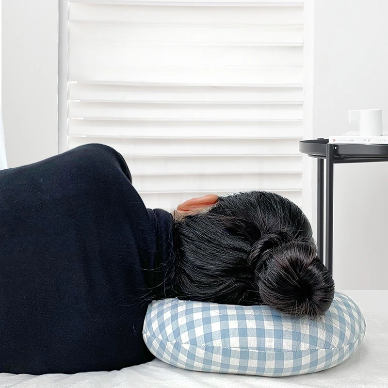 Ear Hole Pillow for Side Sleepers Ear Hole Pillow for Side Sleepers
