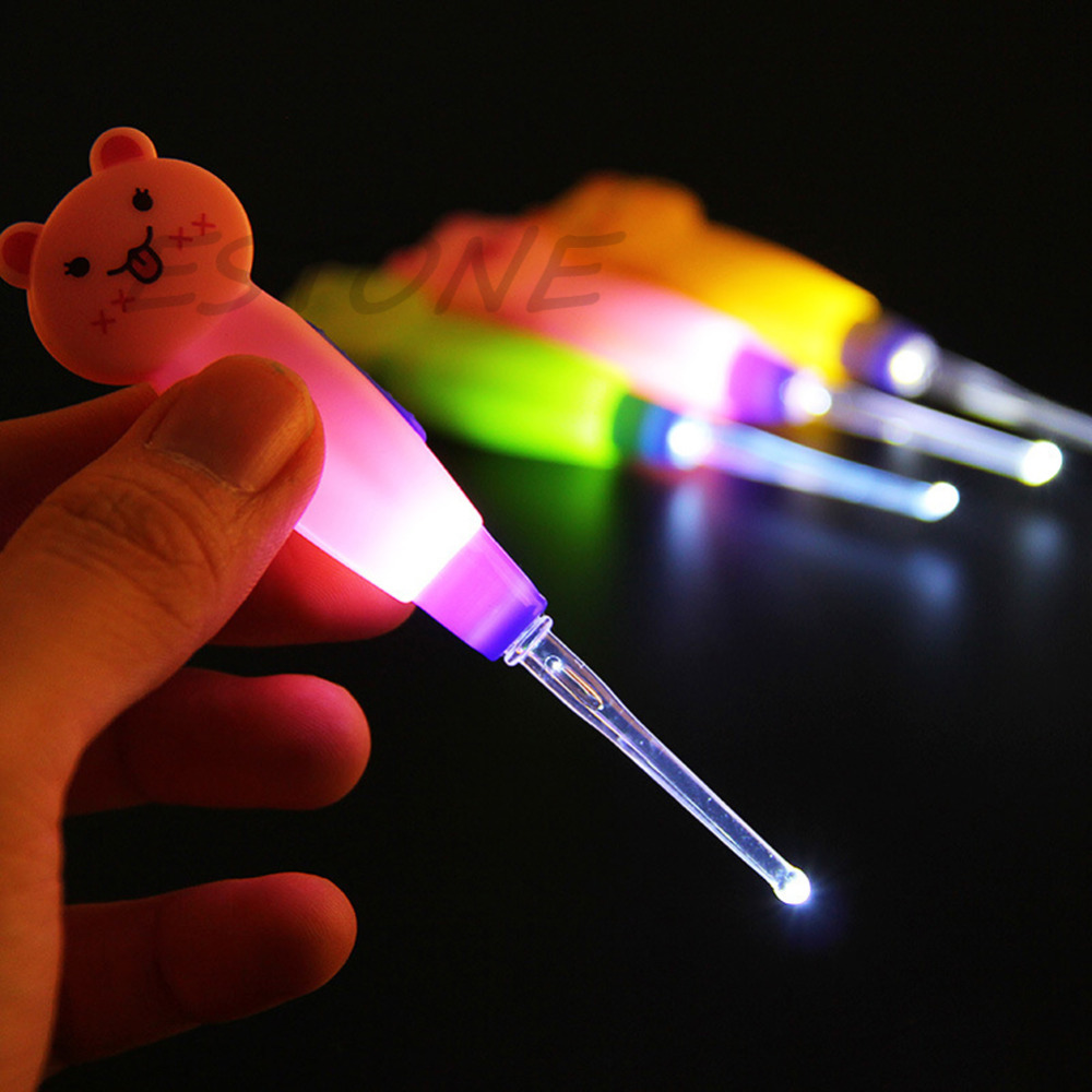 Ear Wax Cleaner Flashlight Ear Wax Cleaner Flashlight