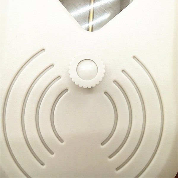 Earthquake Alarm Wall-Mounted Device Earthquake Alarm Wall-Mounted Device