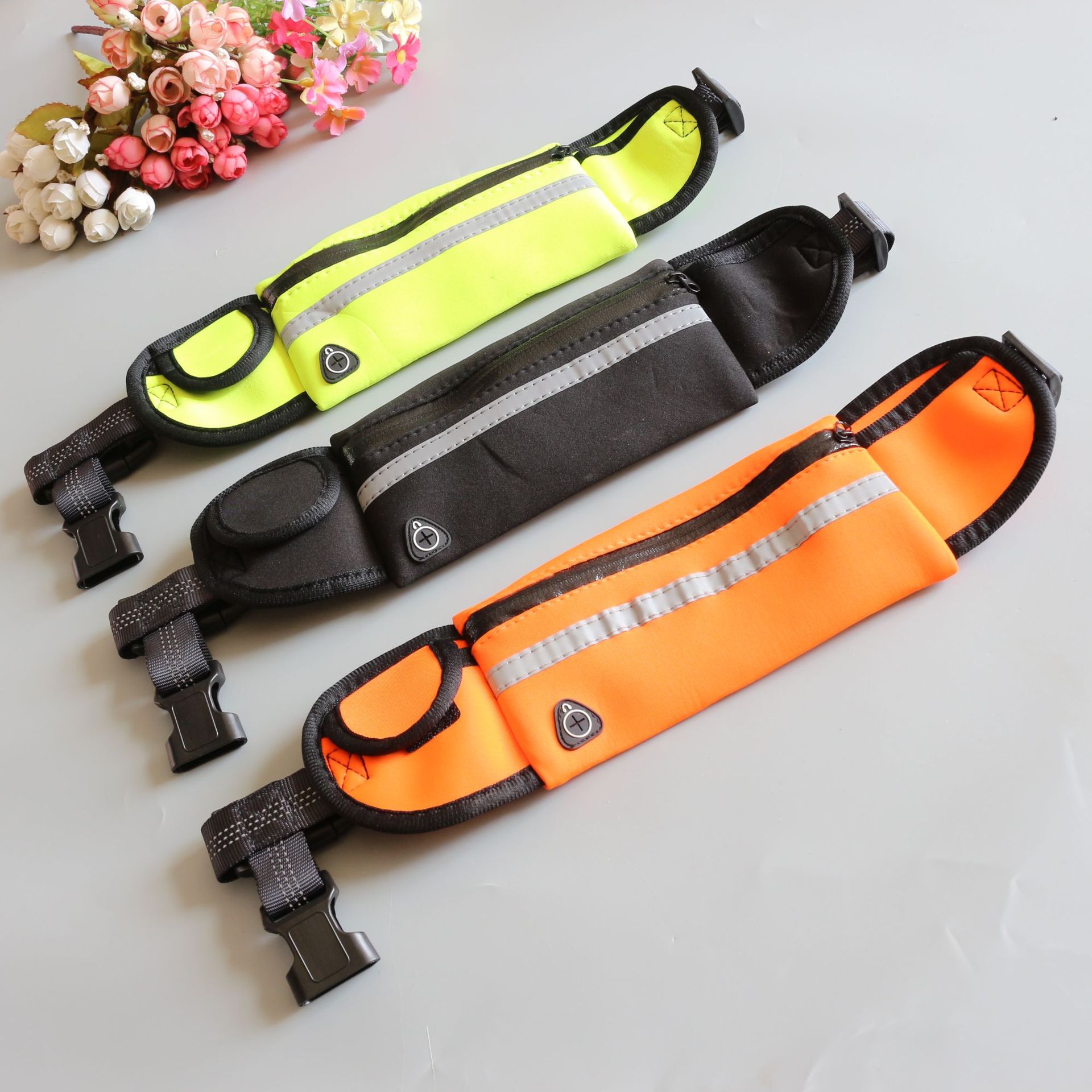 Elastic and Reflective Running Dog Leash Elastic and Reflective Running Dog Leash