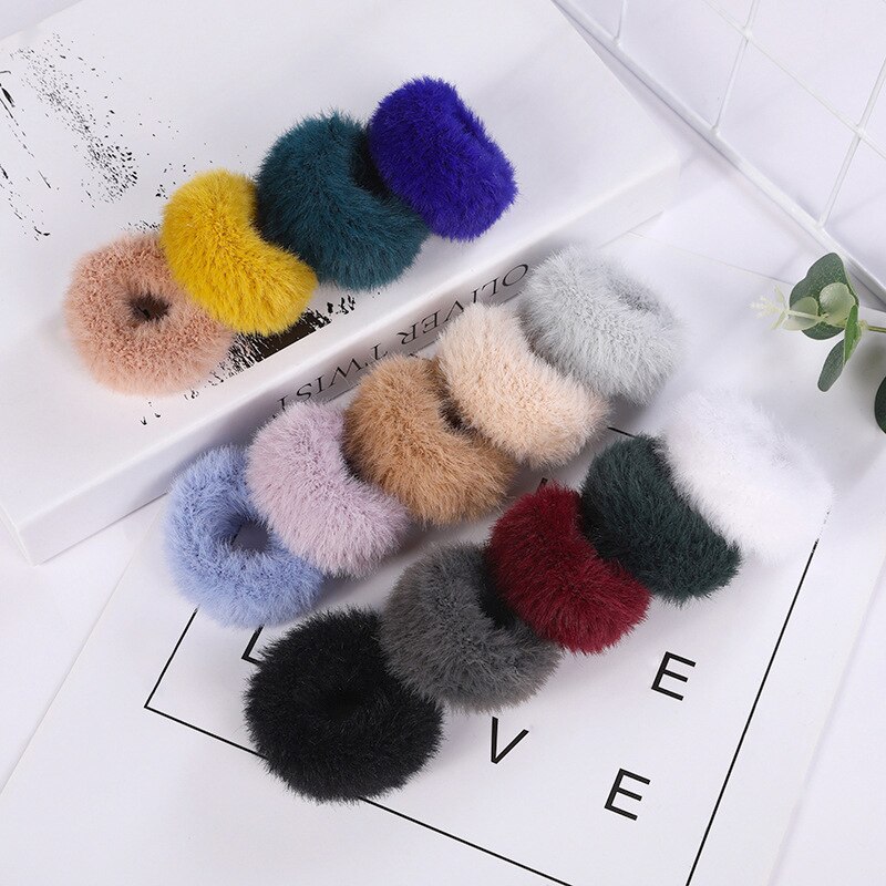 Elastic Faux Fur Scrunchies (2pcs) Elastic Faux Fur Scrunchies (2pcs)