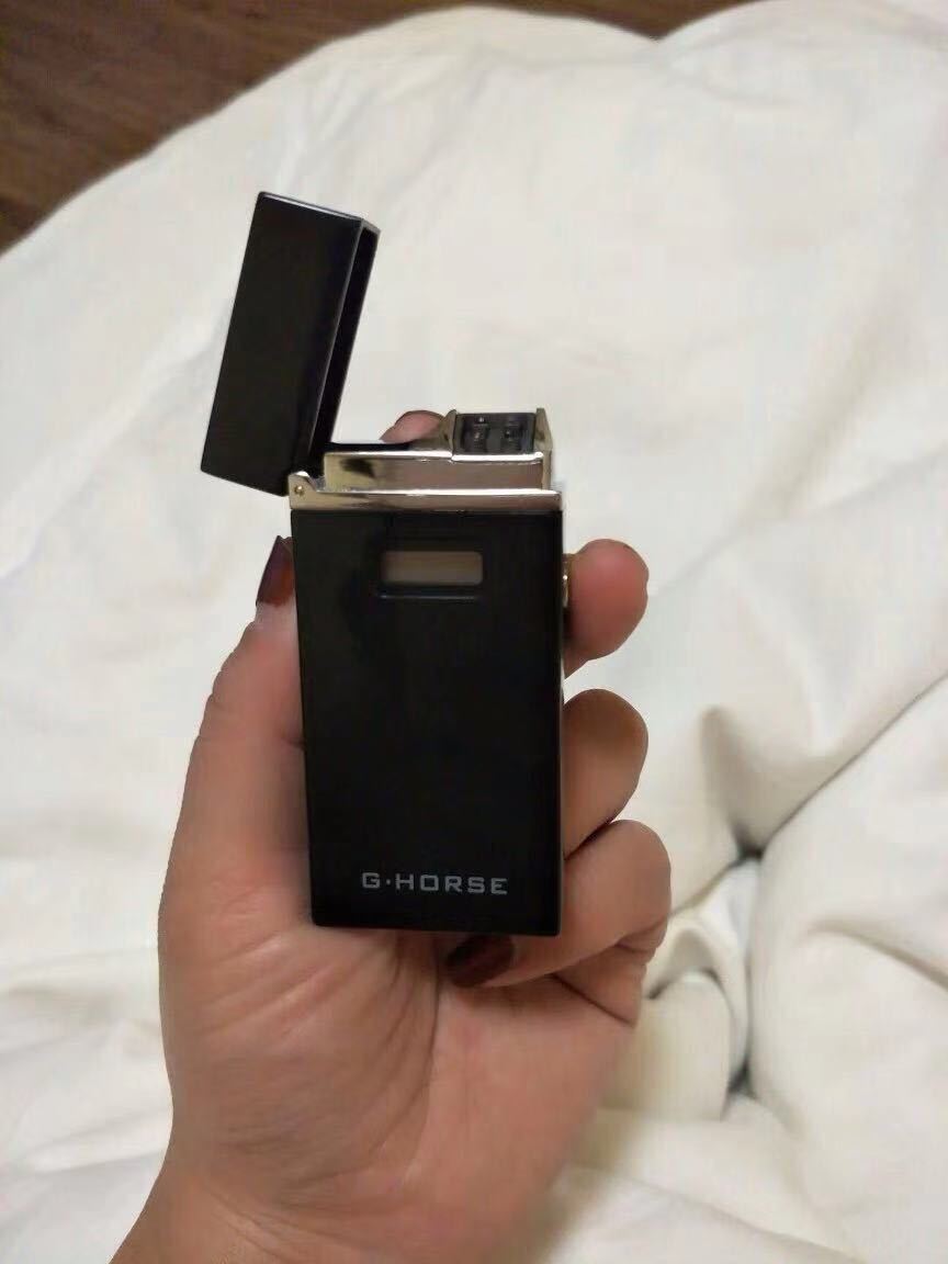 Electric Cigarette Lighter with LED Display Electric Cigarette Lighter with LED Display