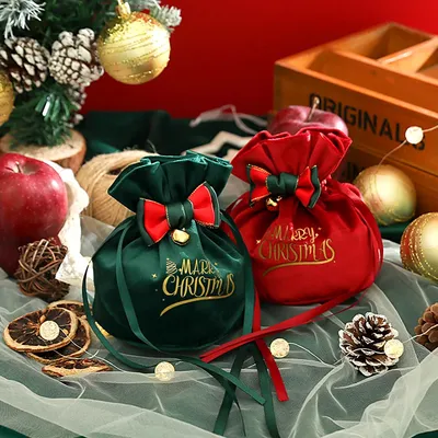 Elegant Design Velvet Xmas Drawstring Gift Bag Elegant Design Velvet Xmas Drawstring Gift Bag