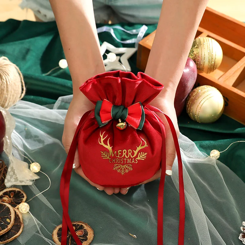Elegant Design Velvet Xmas Drawstring Gift Bag Elegant Design Velvet Xmas Drawstring Gift Bag