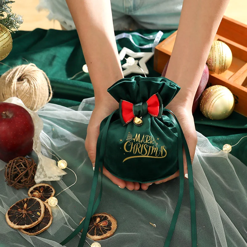 Elegant Design Velvet Xmas Drawstring Gift Bag Elegant Design Velvet Xmas Drawstring Gift Bag