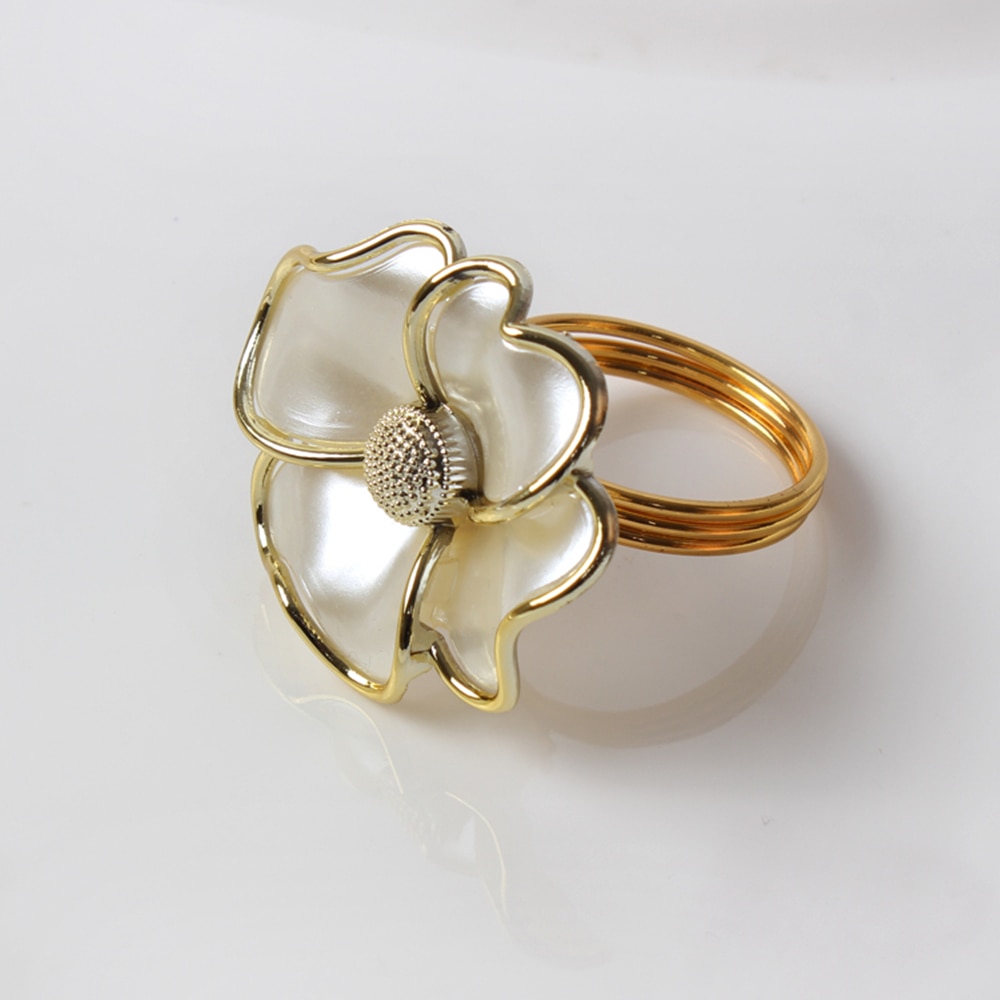 Elegant Flower Napkin Rings (6 pcs) Elegant Flower Napkin Rings (6 pcs)