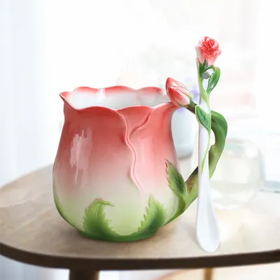 Elegant Flower Shaped Tea Cup with Spoon Elegant Flower Shaped Tea Cup with Spoon