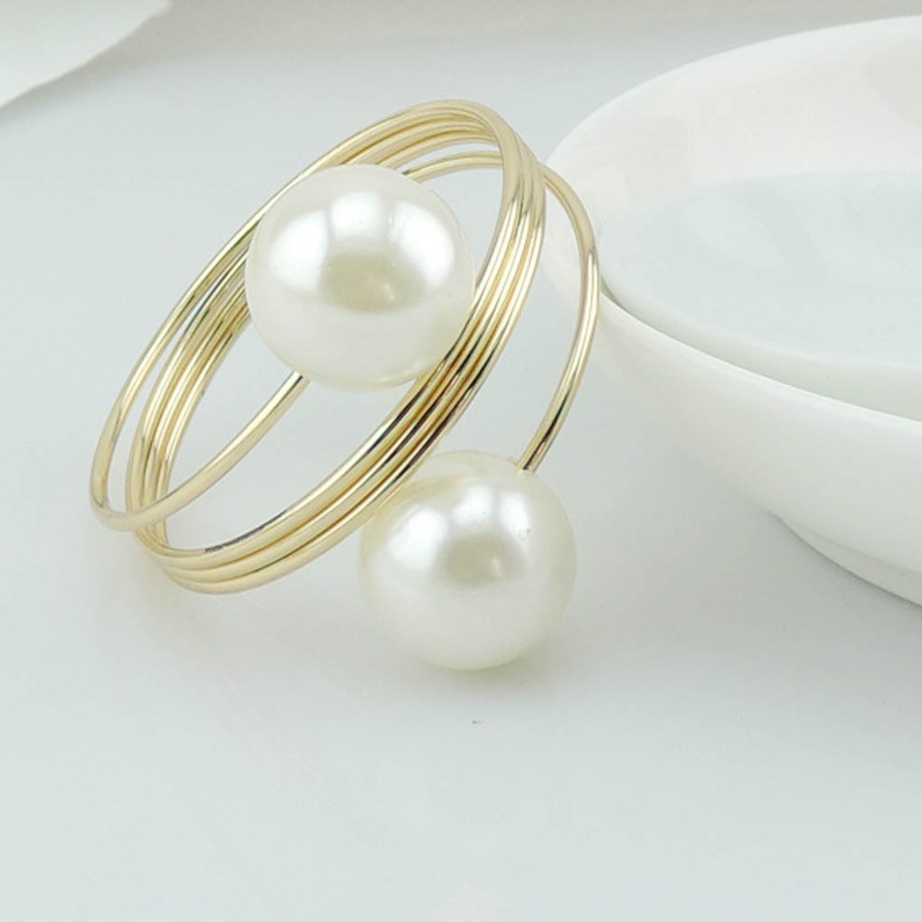 Elegant Pearl Napkin Rings (12 pcs)