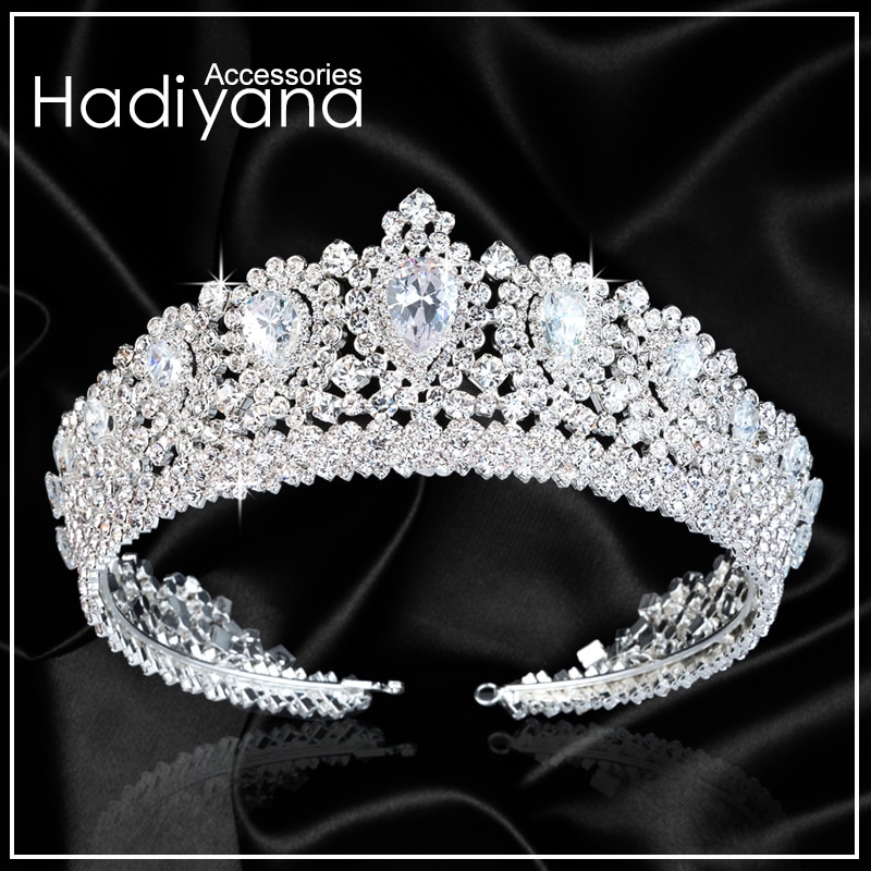 Elegant Studded Crystal Tiara Crown