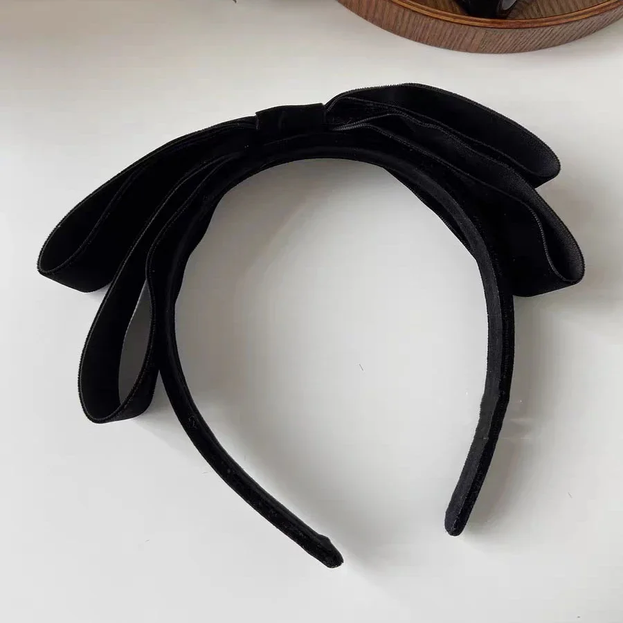 Elegant Velvet Bow Headband Accessory