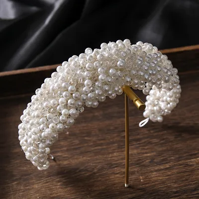 Elegant White Pearl Headband