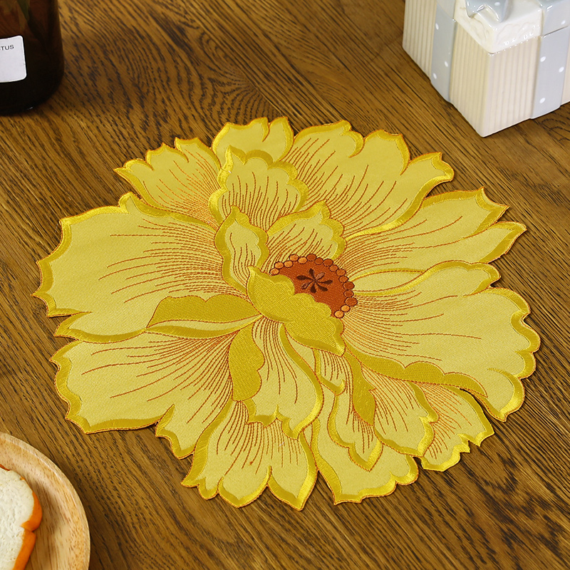 Embroidered Flower Shaped Placemat