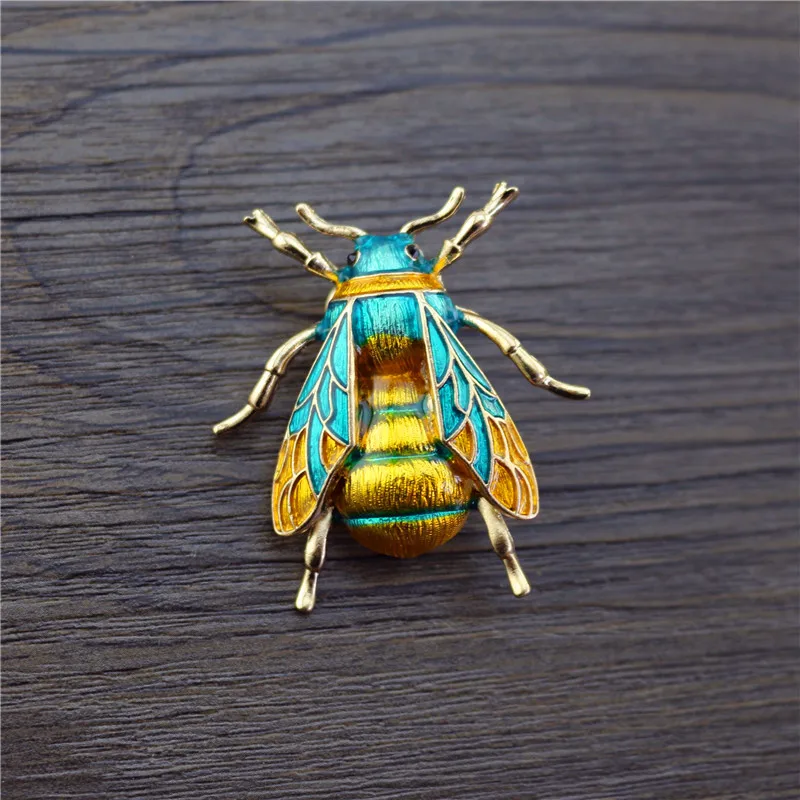 Enamel Bumblebee Brooches Women Alloy Yellow Bee Insect Brooch holiday Gift Broche Banquet Pins