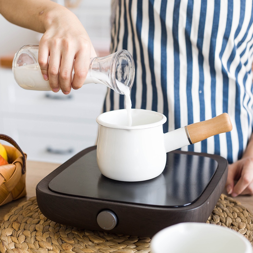 Enamel Milk Pot with Wooden Handle Enamel Milk Pot with Wooden Handle