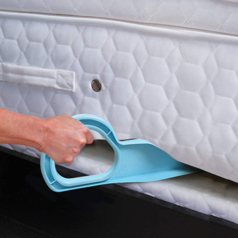Ergonomic Mattress Lifter Tool
