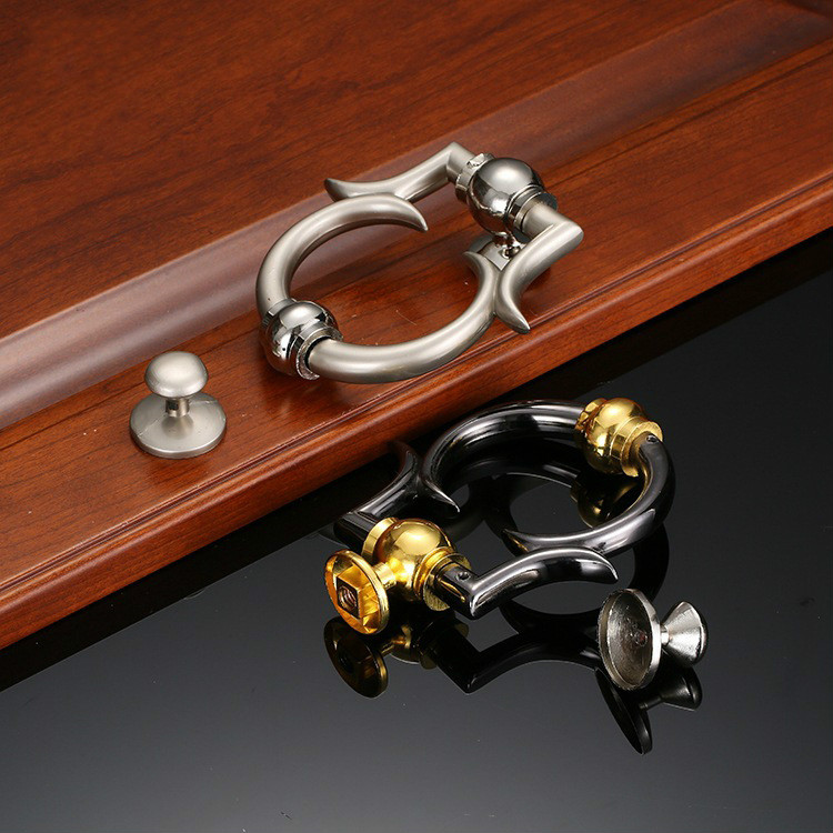 European Style Vintage Door Knocker