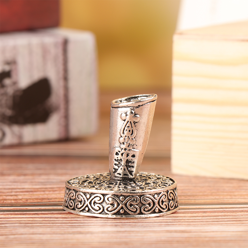 European Style Vintage Pen Holder