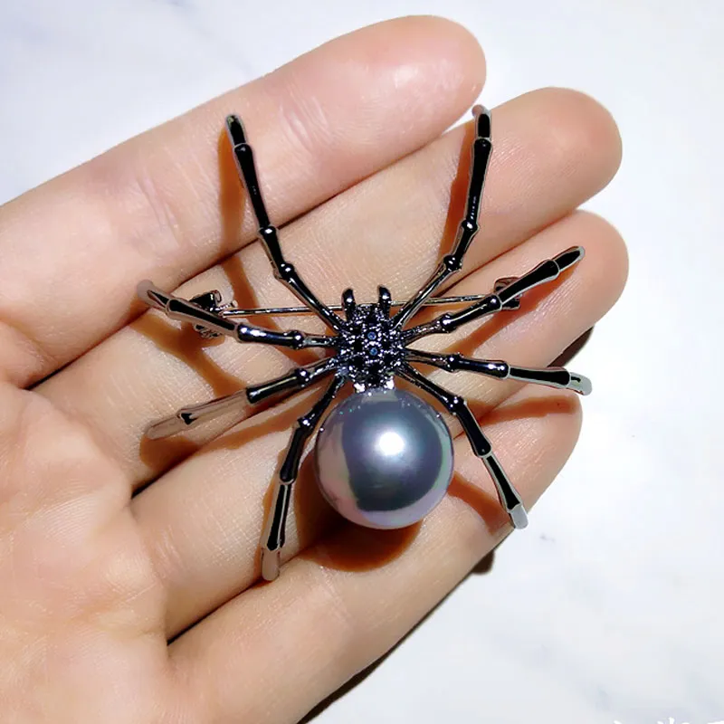 Exaggerated Spider Creative Brooch Party Clothes Scarf Accessories Pin