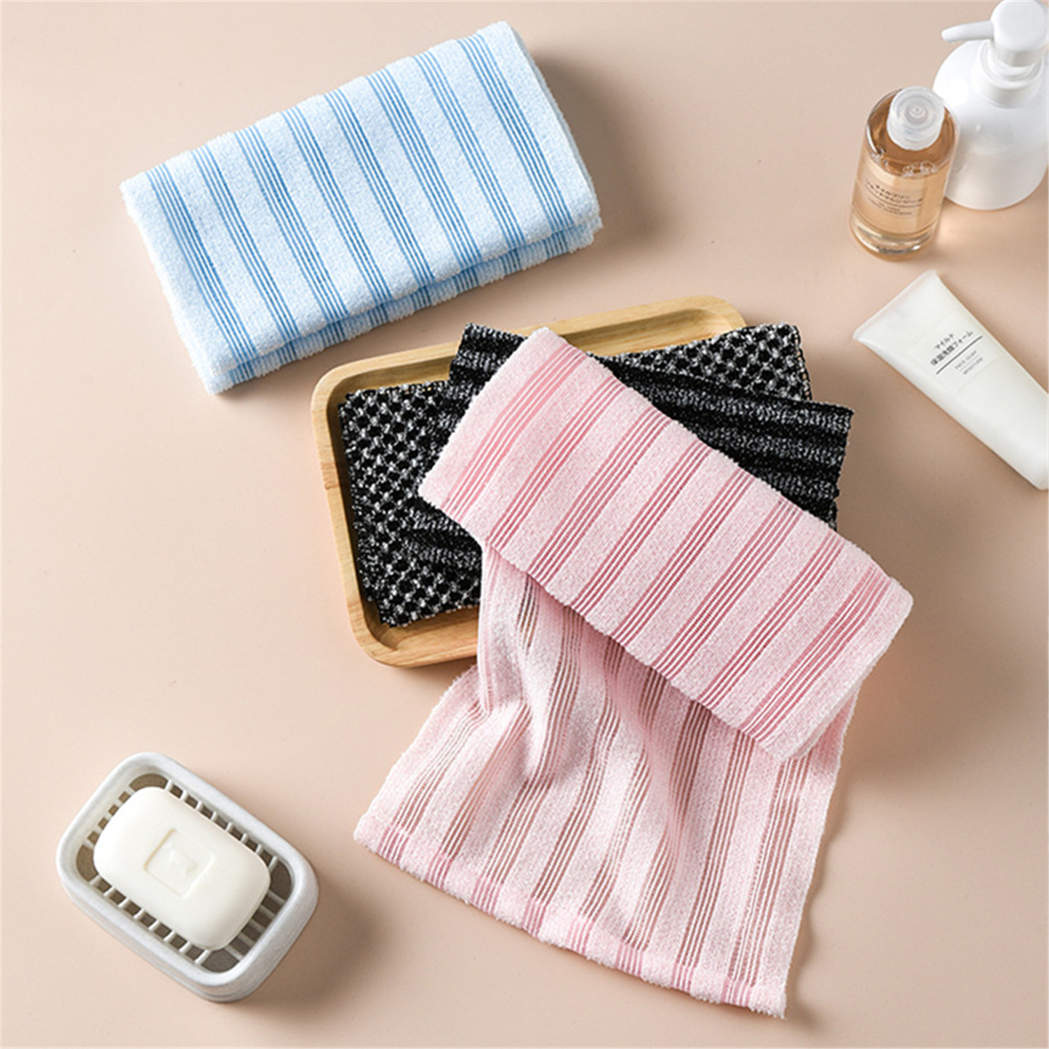 Exfoliating Back Scrubber Cloth Exfoliating Back Scrubber Cloth