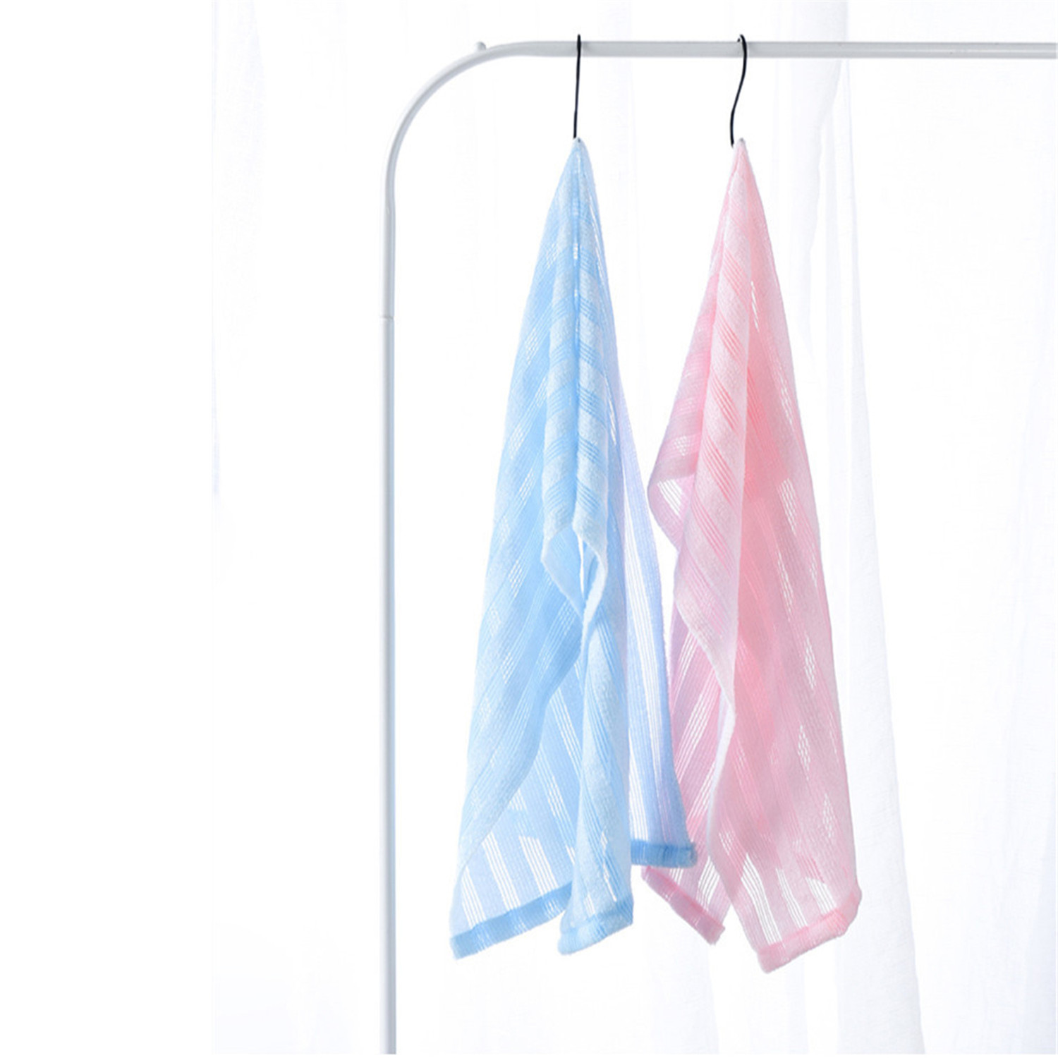 Exfoliating Back Scrubber Cloth Exfoliating Back Scrubber Cloth