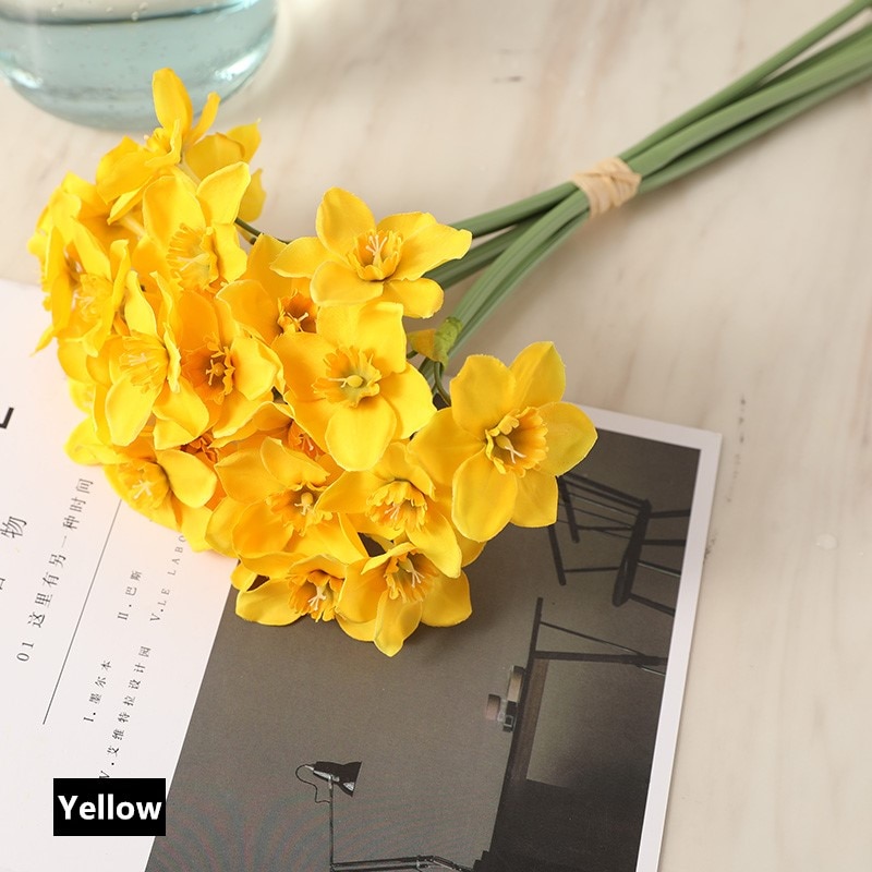 Fake Daffodils Bundle Home Decor (1 bundle)