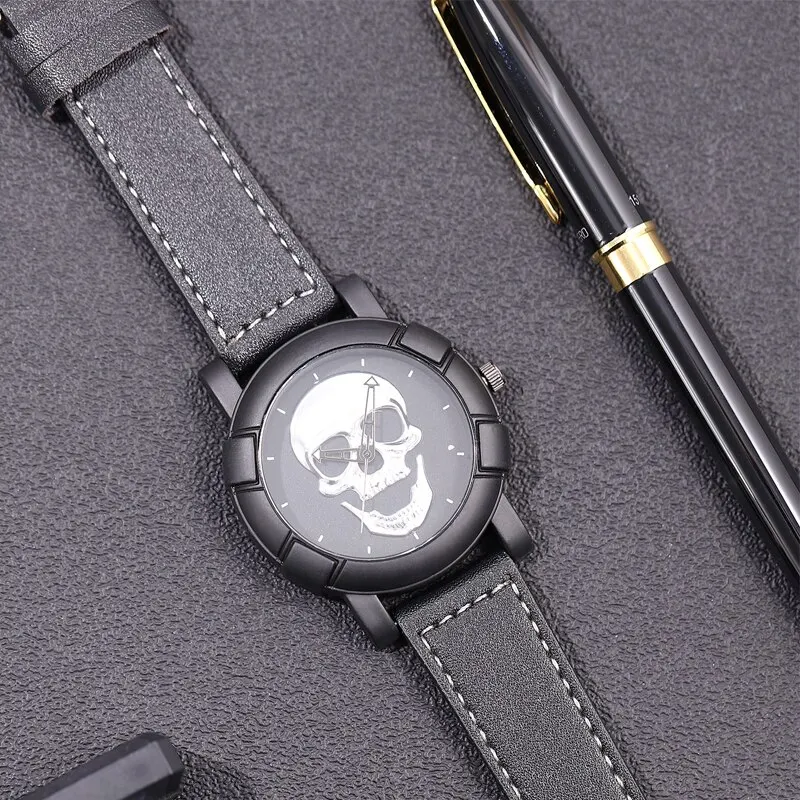 Fashion 3D Skull Watch Luxury Casual Quartz Wristwatch Sports Leather Watch