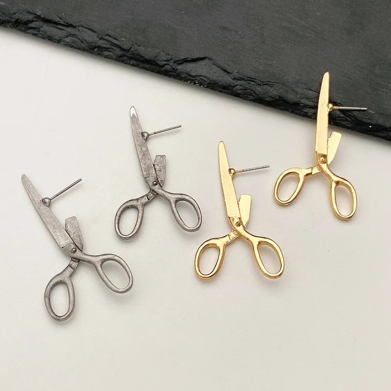Fashion Creative Retro Scissors Ear Studs for Women Personalized Women Hip Hop Rock Party Holiday Gift Perforated Fashion Creative Retro Scissors Ear Studs for Women Personalized Women Hip Hop Rock Party Holiday Gift Perforated