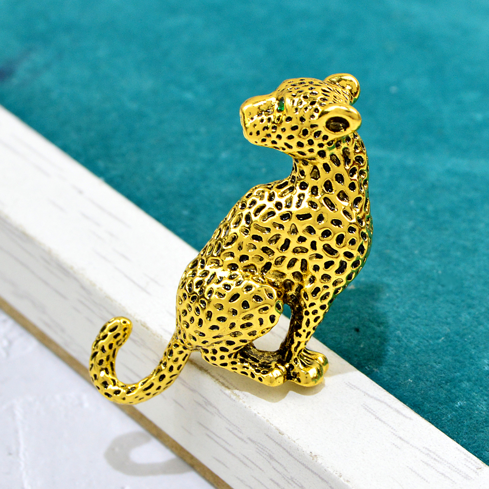 Fashionable Animal Pin Leopard Brooch