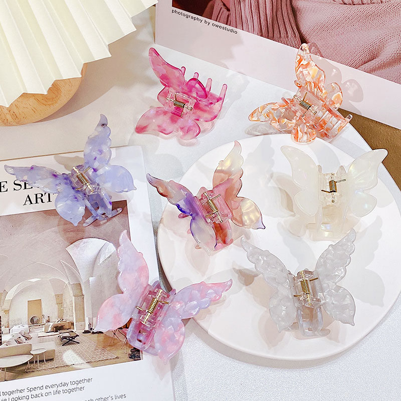 Fashionable Hair Butterfly Claw Fashionable Hair Butterfly Claw