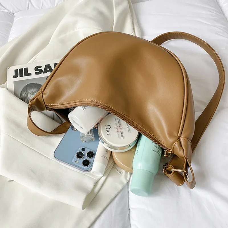Fashionable Half Moon Shoulder Bag