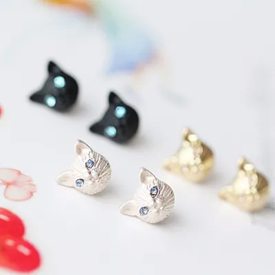Fashionable Kitten Earrings Metal Studs