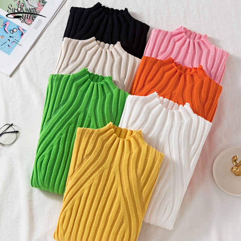 Fashionable Ladies Knitted Sweater Fashionable Ladies Knitted Sweater