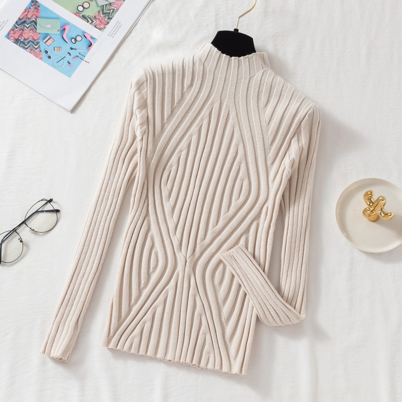 Fashionable Ladies Knitted Sweater Fashionable Ladies Knitted Sweater