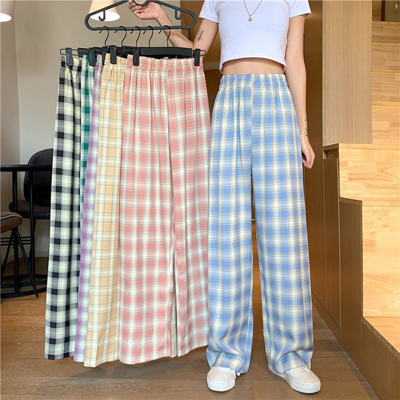 Fashionable Ladies Plaid Pants Fashionable Ladies Plaid Pants