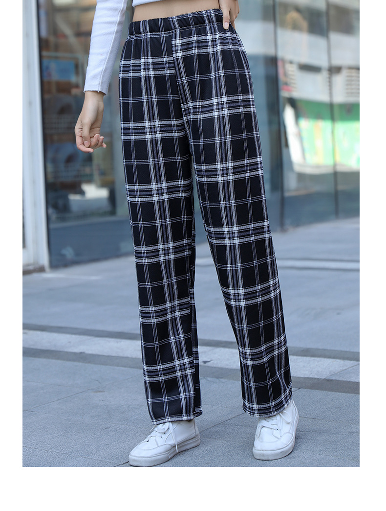 Fashionable Ladies Plaid Pants Fashionable Ladies Plaid Pants