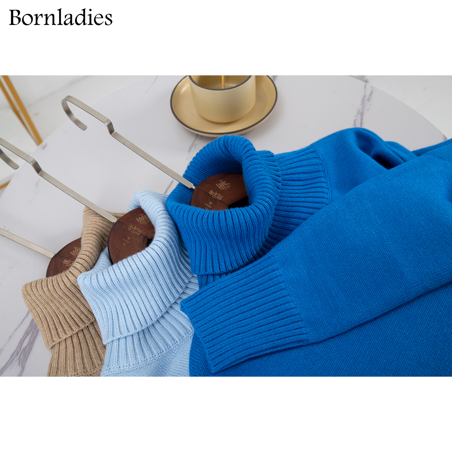 Fashionable Ladies Turtleneck Sweater