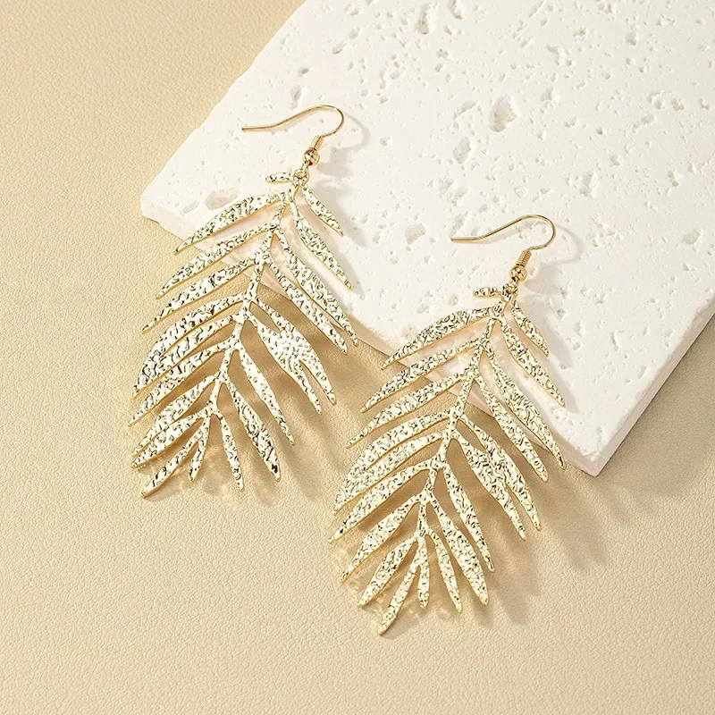 Fashionable Leaf Drop Earrings Fashionable Leaf Drop Earrings