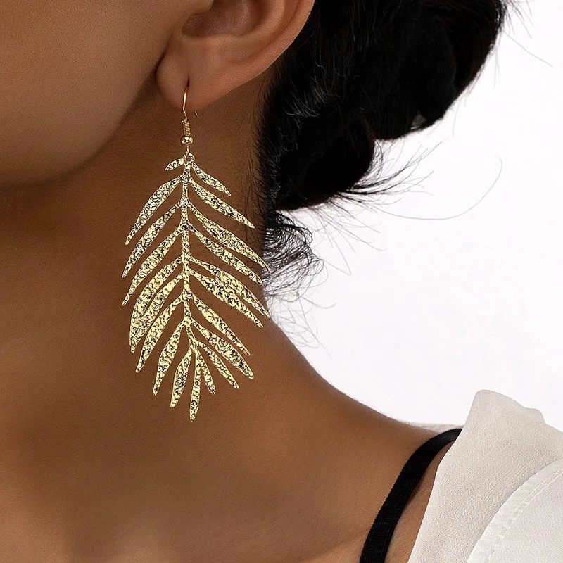 Fashionable Leaf Drop Earrings Fashionable Leaf Drop Earrings
