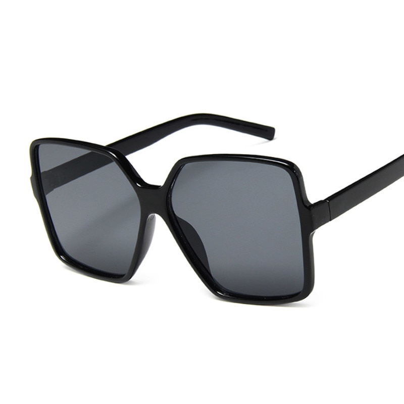 Fashionable Oversize Womens Sunglasses