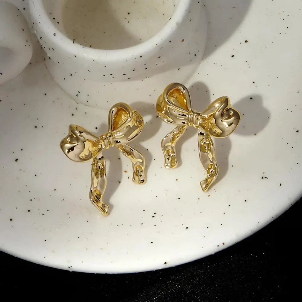 Fashionable Ribbon Stud Earrings