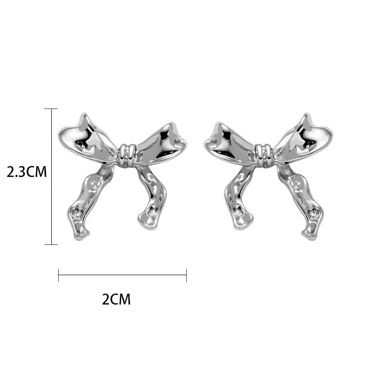 Fashionable Ribbon Stud Earrings