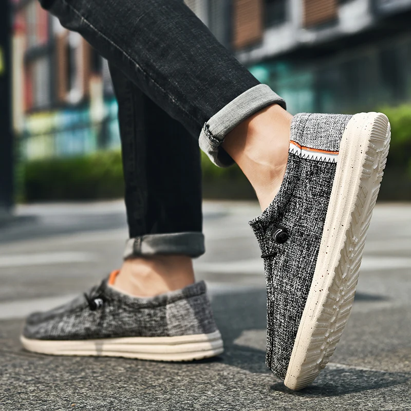 Fashionable Slip-on Canvas Shoes for Men Fashionable Slip-on Canvas Shoes for Men
