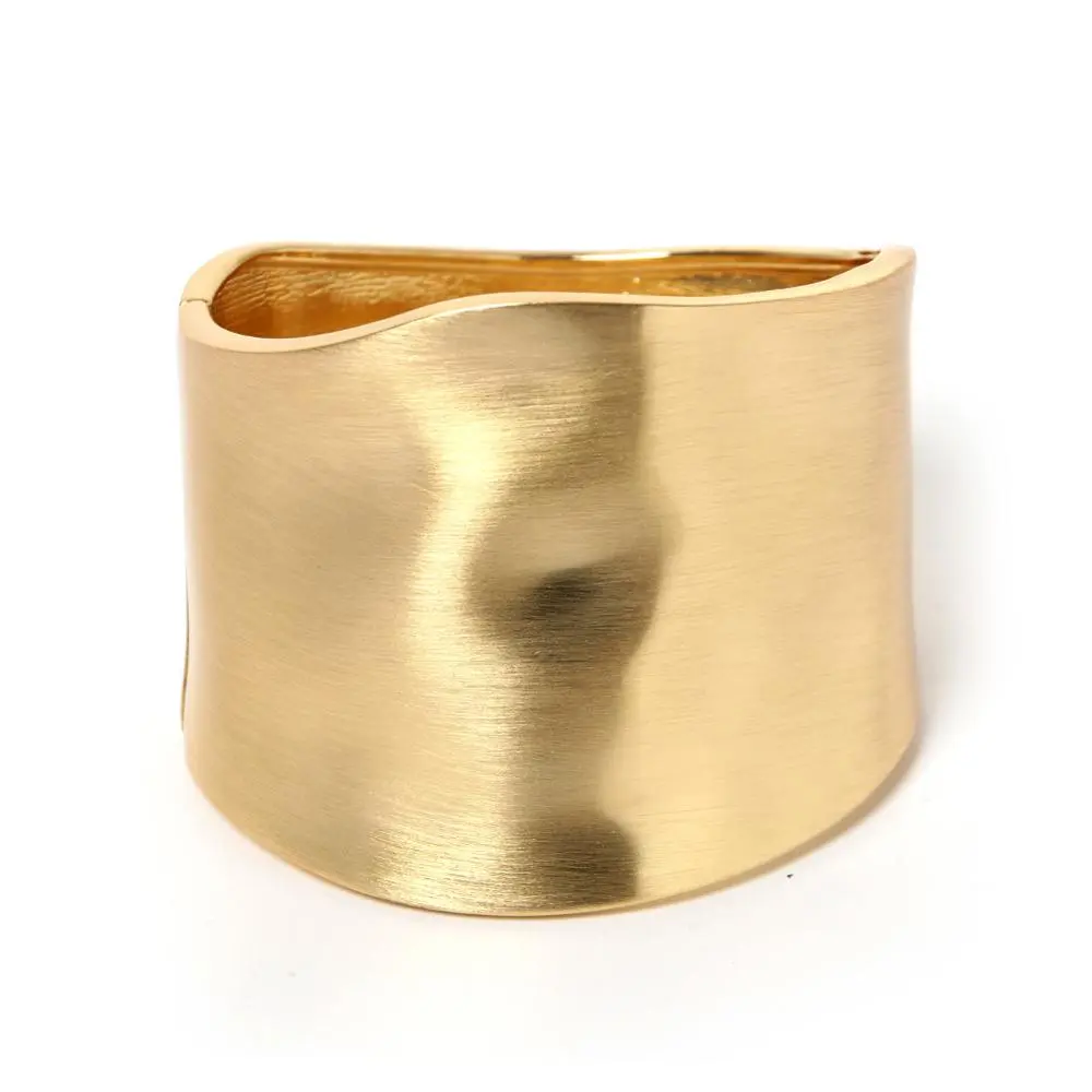 Fashionable Wide Bangle Bracelet