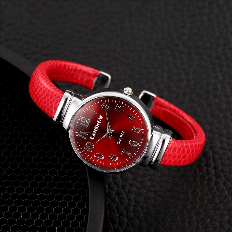 Fashionable Womens Bangle Watch Fashionable Womens Bangle Watch