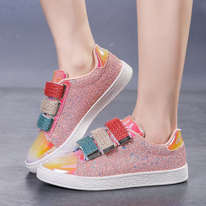 Fashionable Womens Glitter Sneakers Fashionable Womens Glitter Sneakers