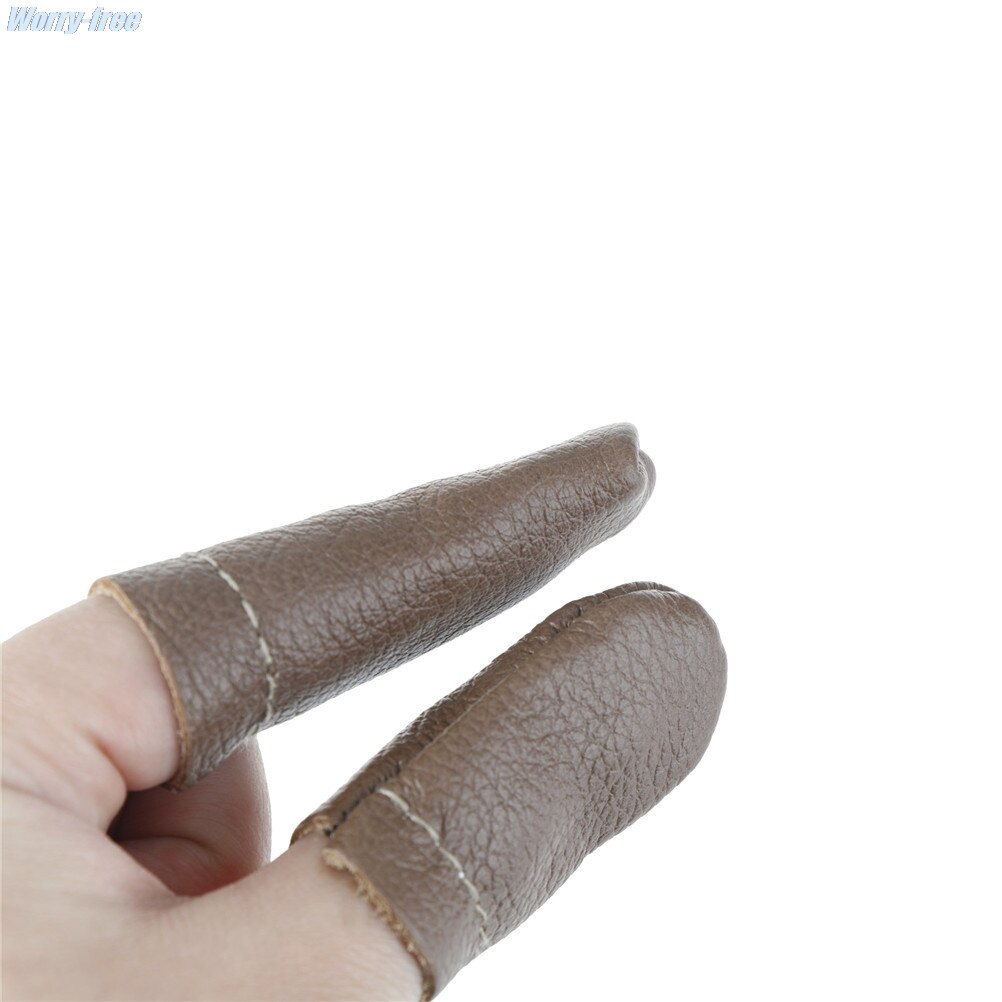 Faux Leather Thimbles (2pcs) Faux Leather Thimbles (2pcs)