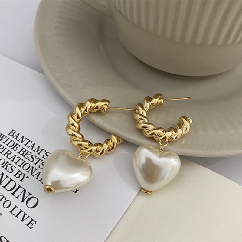 Faux Pearl Heart Shaped Drop Earrings Faux Pearl Heart Shaped Drop Earrings